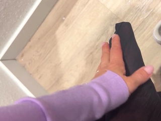 Black Amateur Explore Hot Foot Fetish